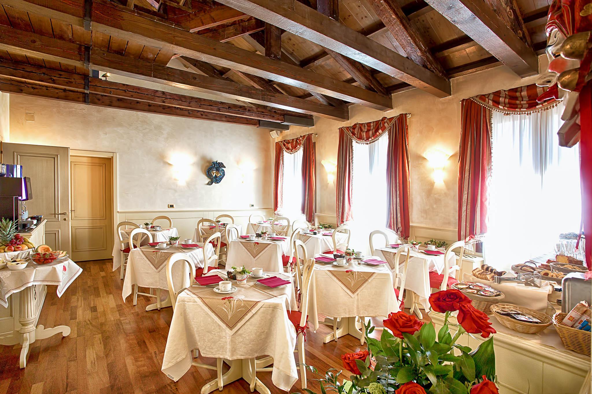 Ca' San Polo Pensión 3*